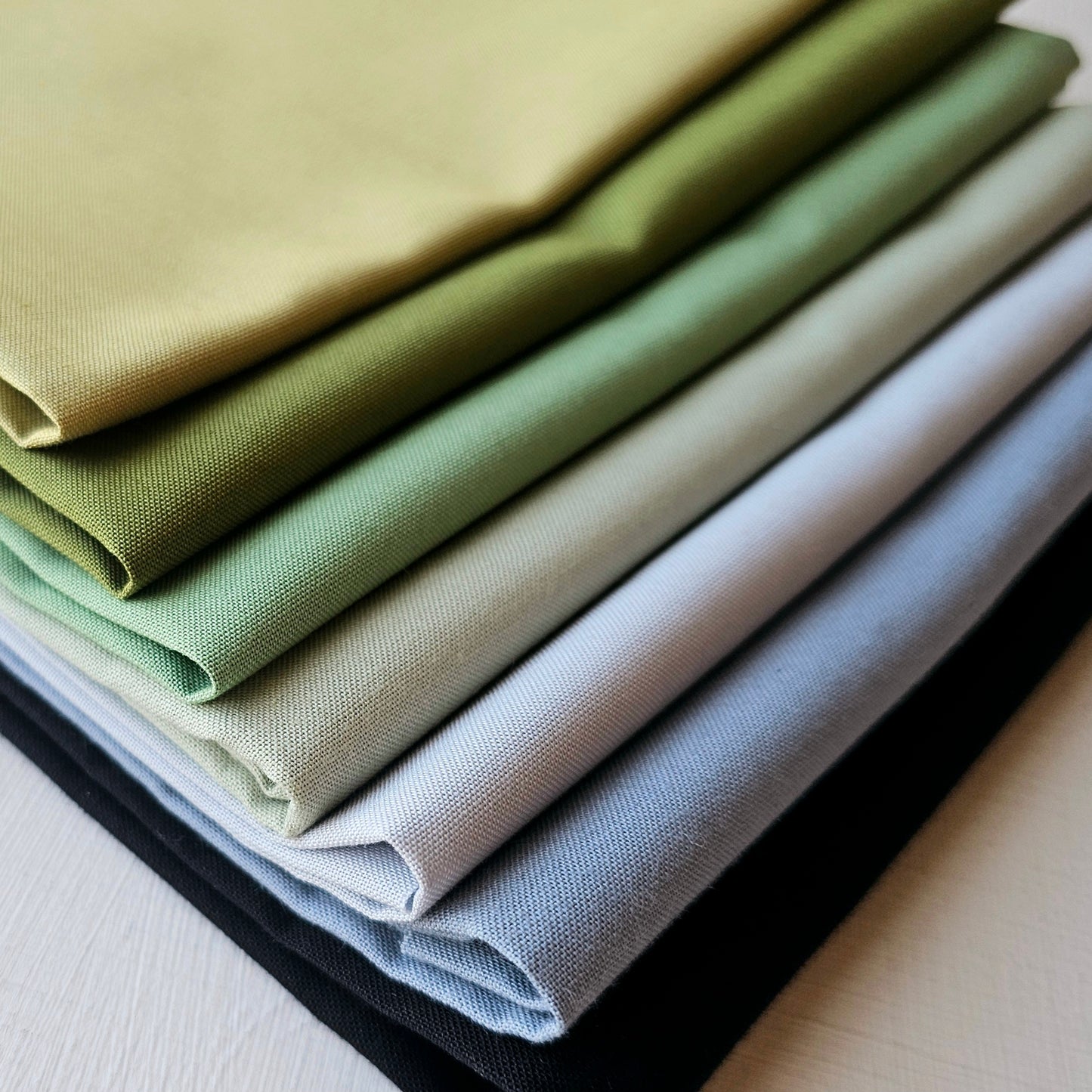 Kona Cotton Fabric Bundle: Cloud Forest