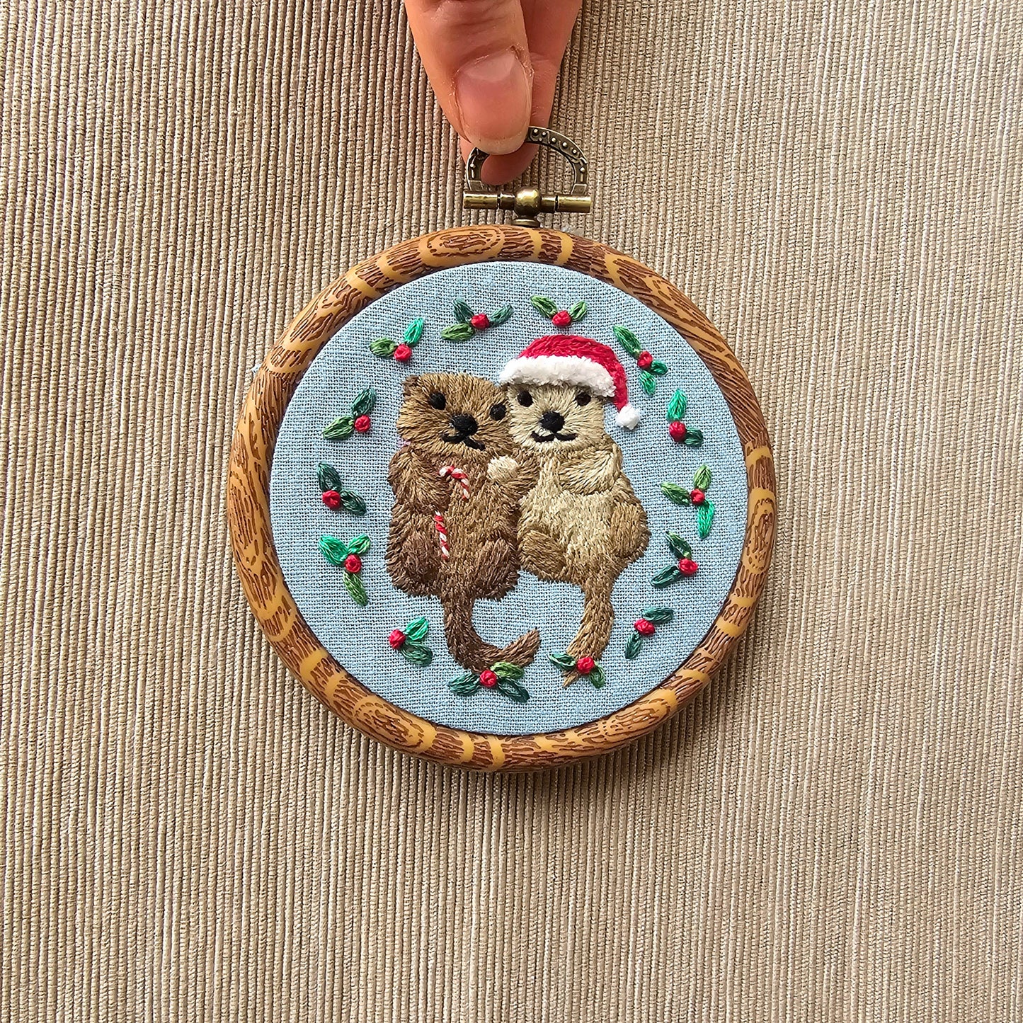 Otterly Adorable Ornament Kit