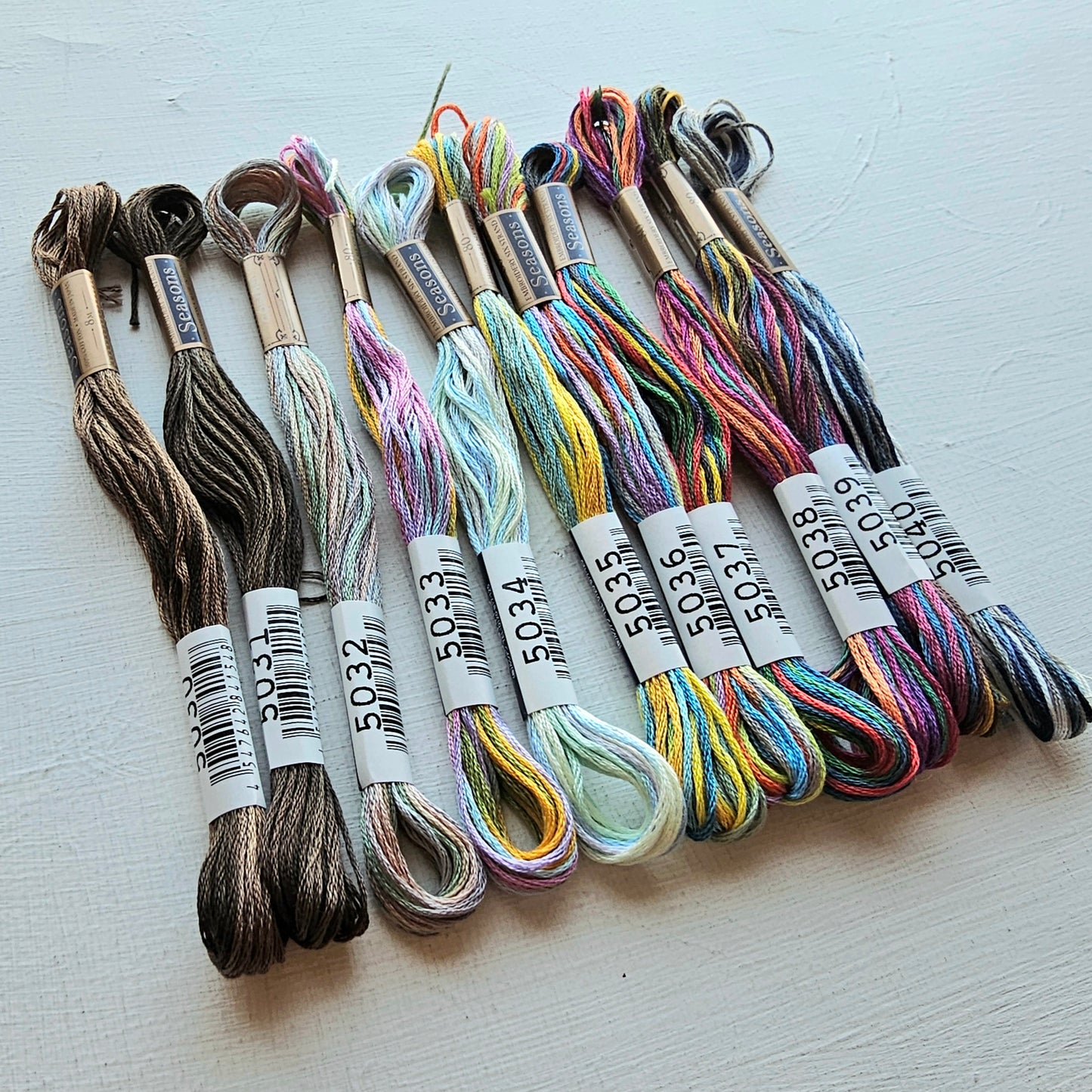 Cosmo Seasons Variegated thread - 5000 series