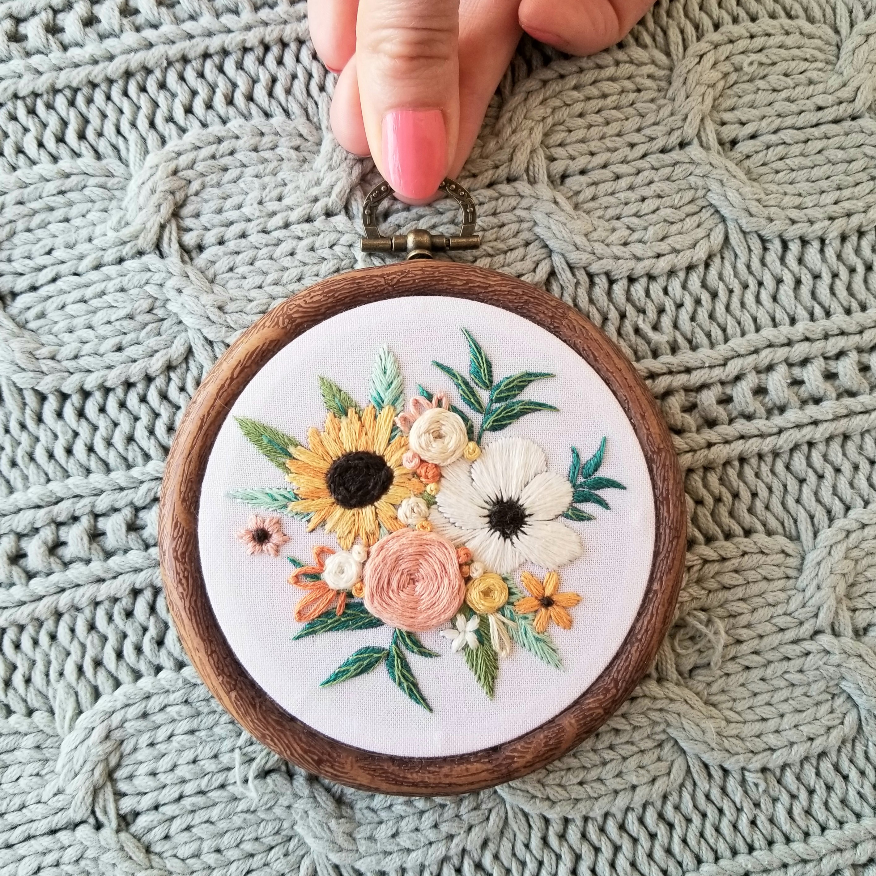 DIY Cozy Cabin Full Embroidery Kit — Heart Craft Studio