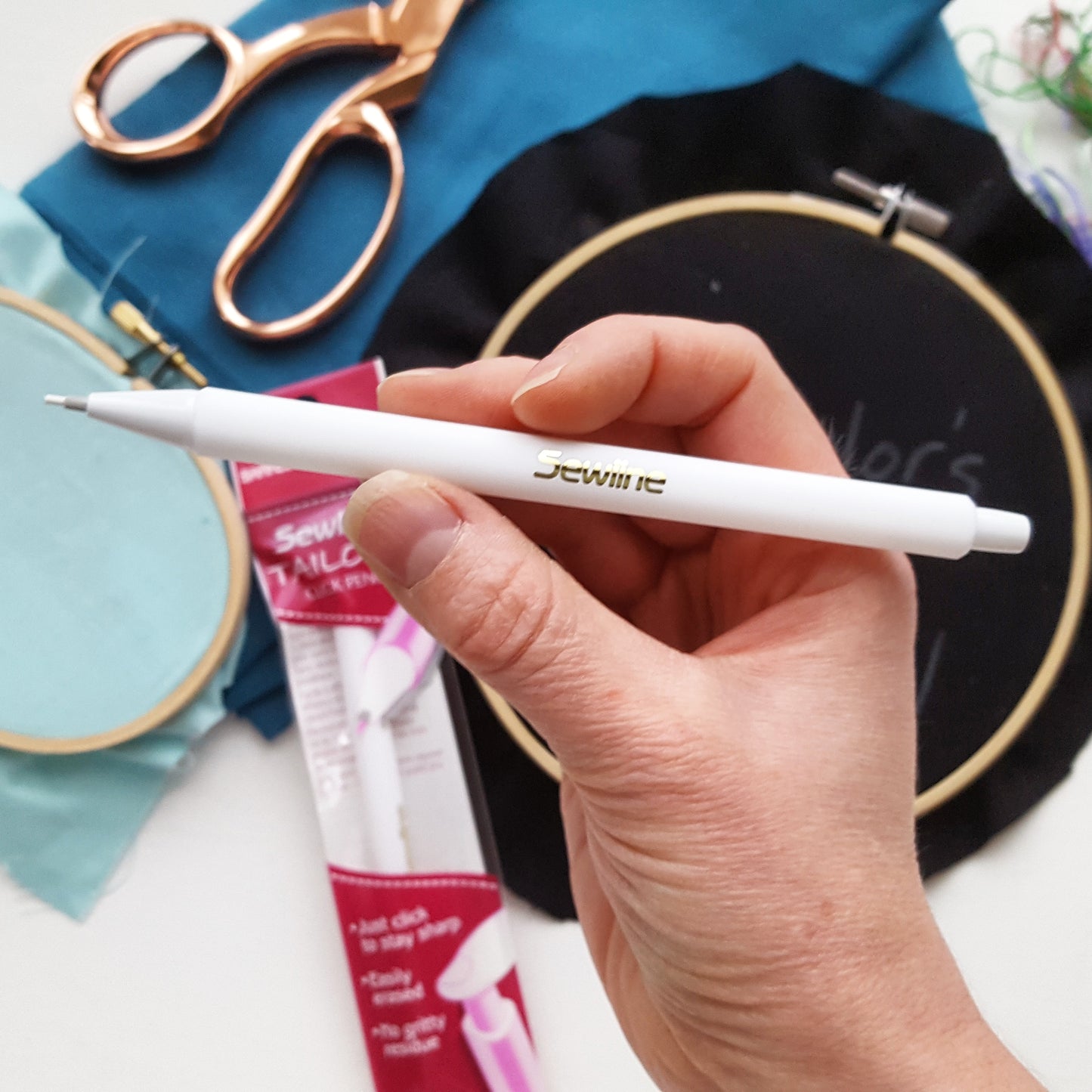 Tailor's Click Pencil for Dark Fabrics