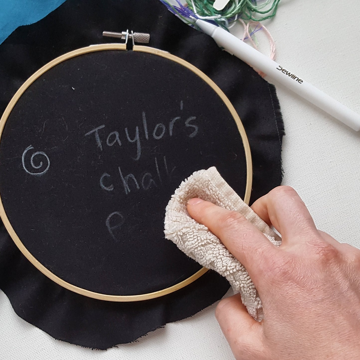 Tailor's Click Pencil for Dark Fabrics