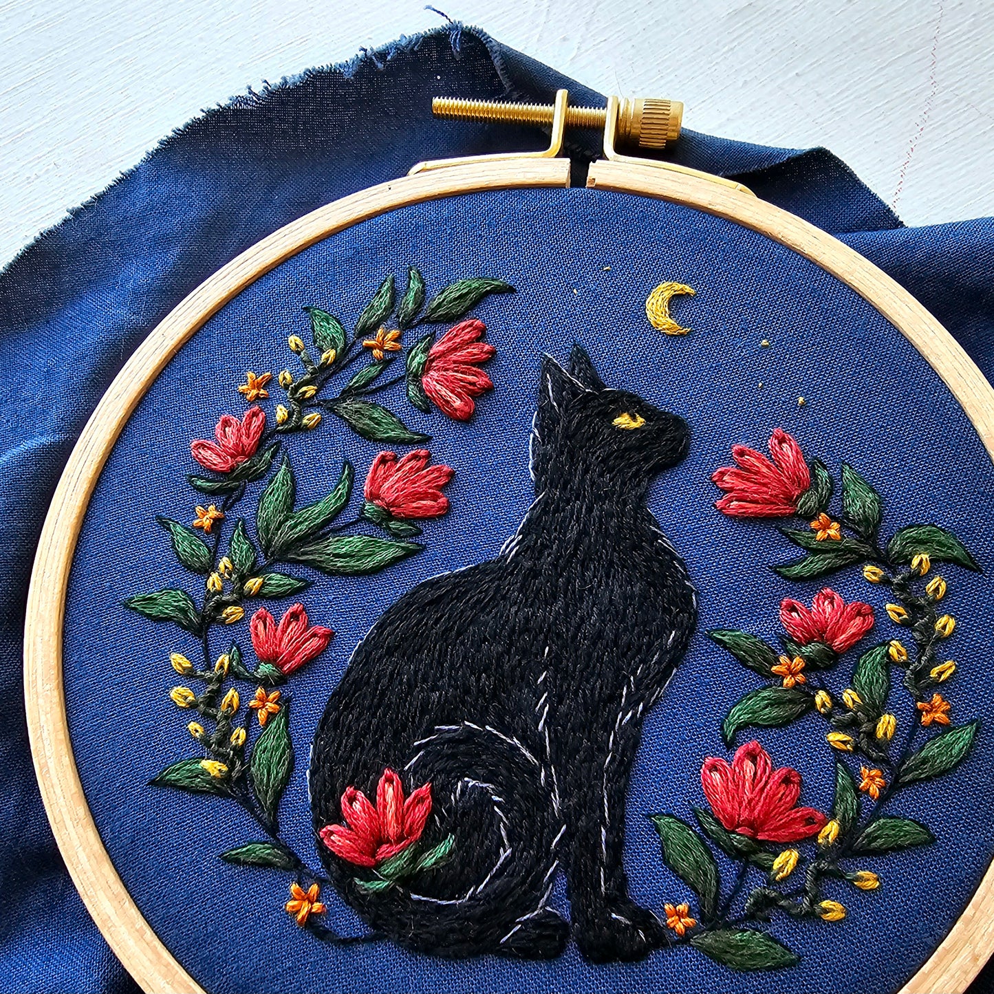 "Stargazer" Black Cat Embroidery Pattern (PDF)