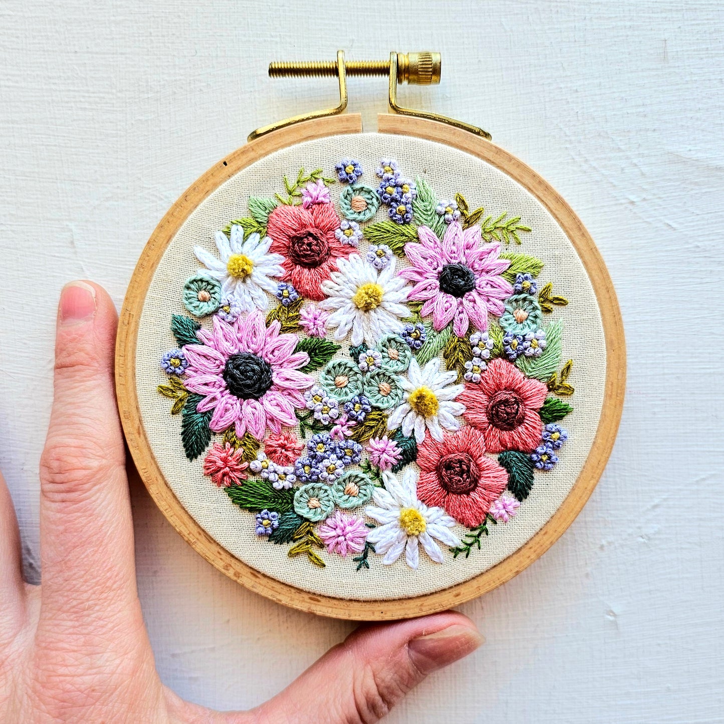 Wildflower Sampler Embroidery Kit