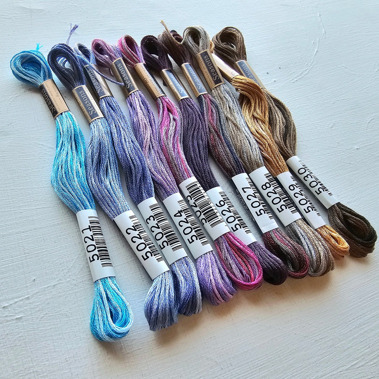 Cosmo Seasons Variegated thread - 5000 series