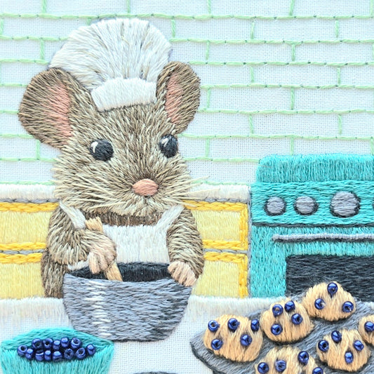 The Muffin Mouse Embroidery Pattern (PDF)