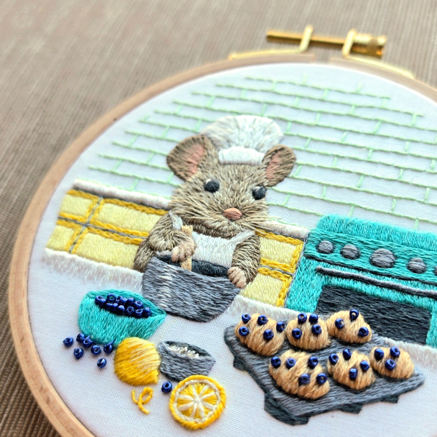 The Muffin Mouse Embroidery Pattern (PDF)
