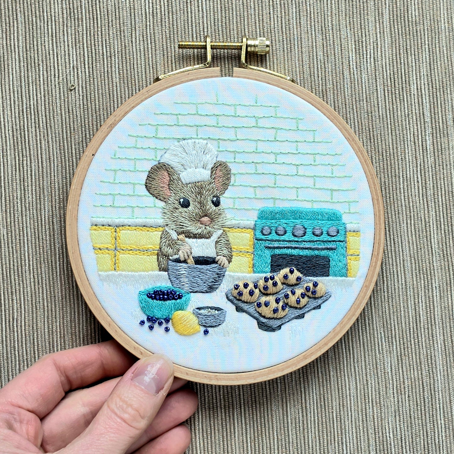 The Muffin Mouse Embroidery Pattern (PDF)