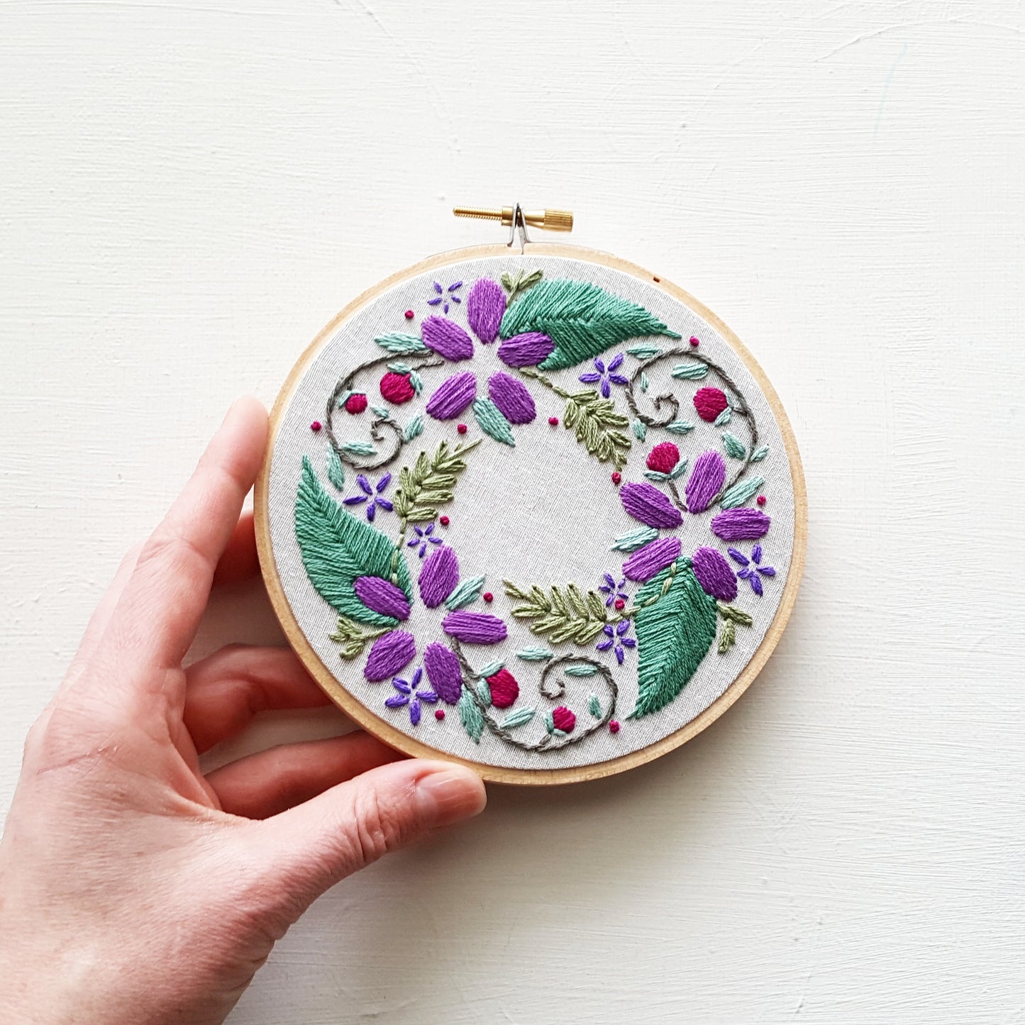 Floral Wreath Beginner Embroidery Pattern (PDF)