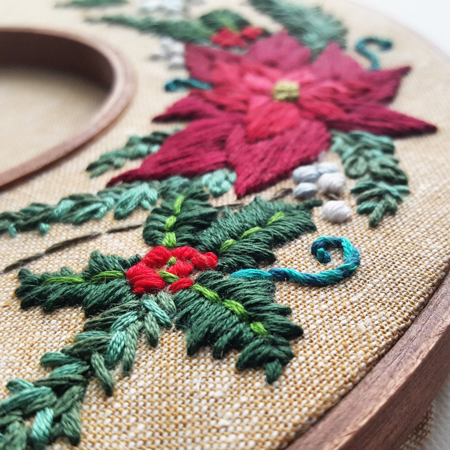 Holiday Wreath Embroidery Pattern (PDF)