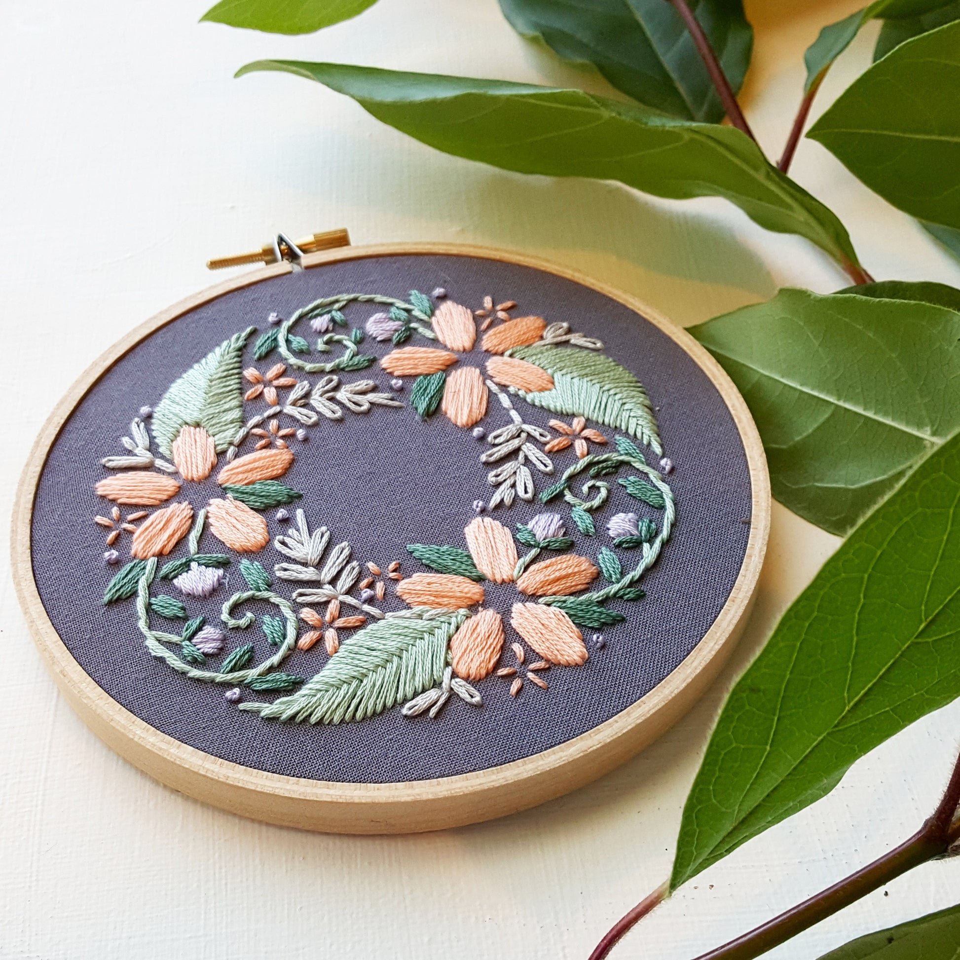 Flower Embroidery Pattern Video Tutorial, Beginner Embroidery PDF Pattern,  Floral Embroidery Designs -  Canada