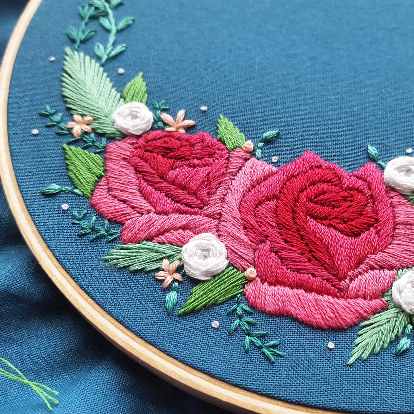 Satin Rose Wreath Embroidery Pattern (PDF) – Jessica Long Embroidery