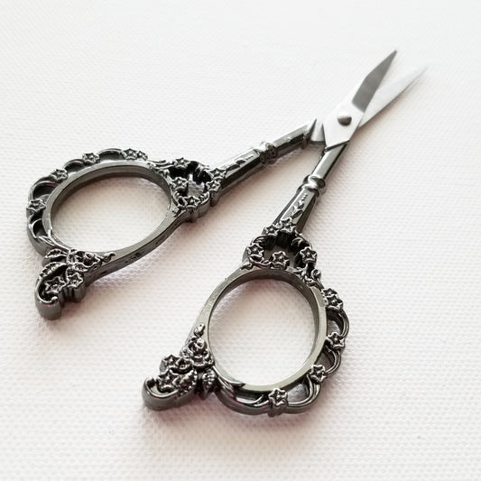 Silver and Black Embroidery Scissor Gift Set