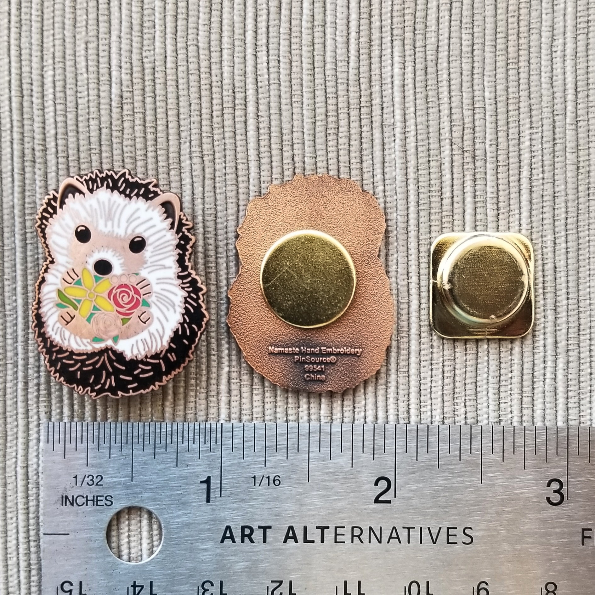 Outdoor Enamel Needle Minders, Needle Threader for Embroidery