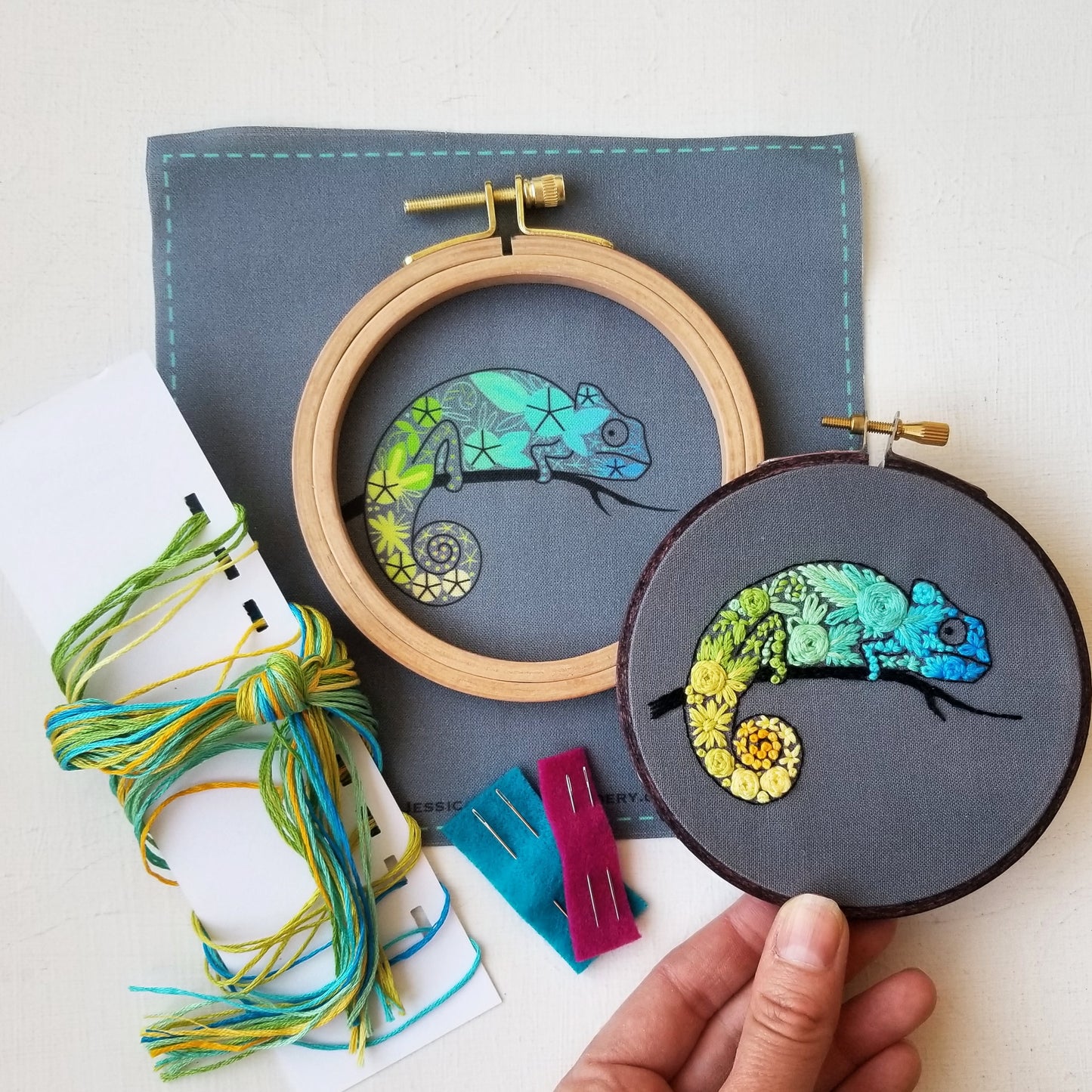 Chameleon Embroidery Kit