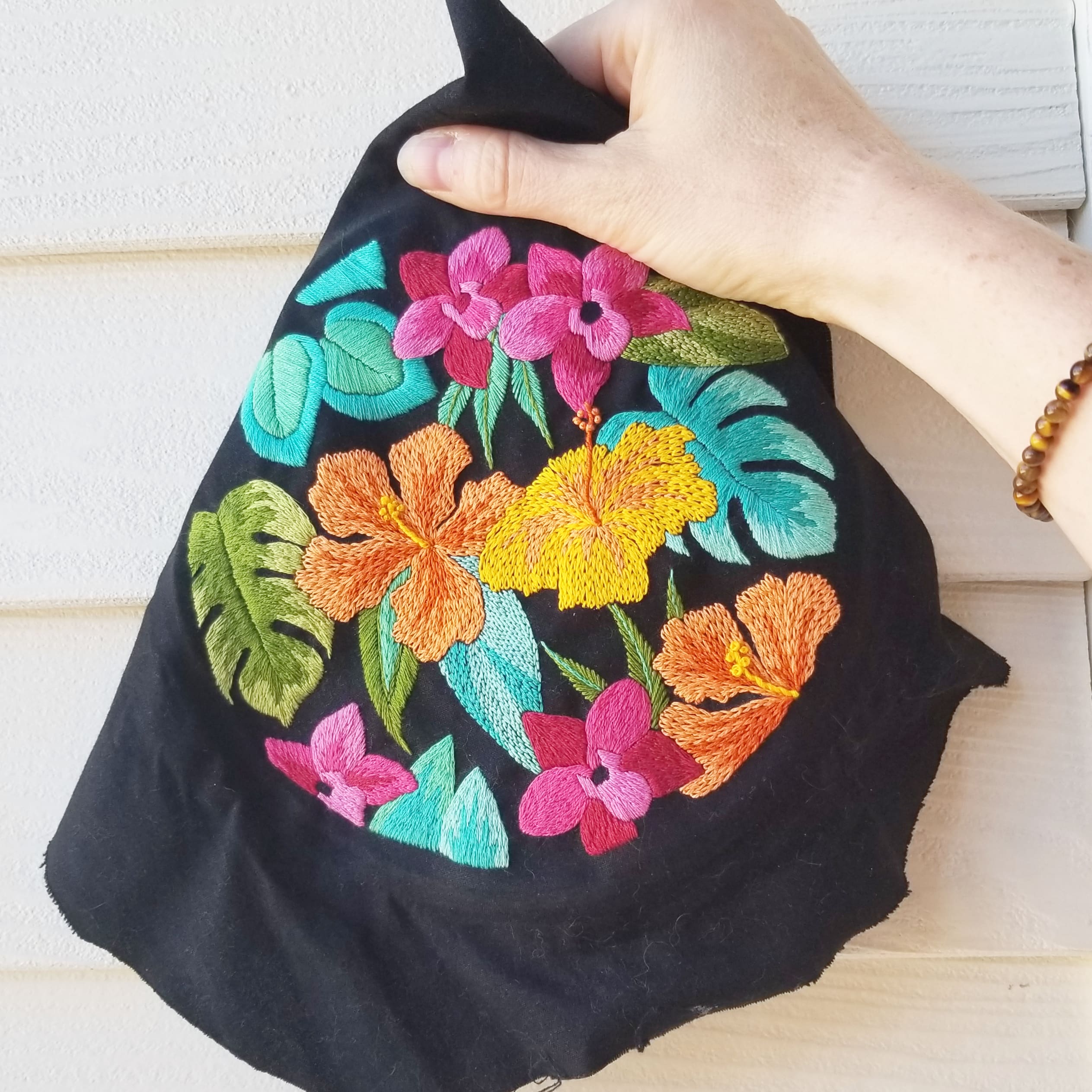 Lush Blooms Embroidery Pattern (PDF) – Jessica Long Embroidery